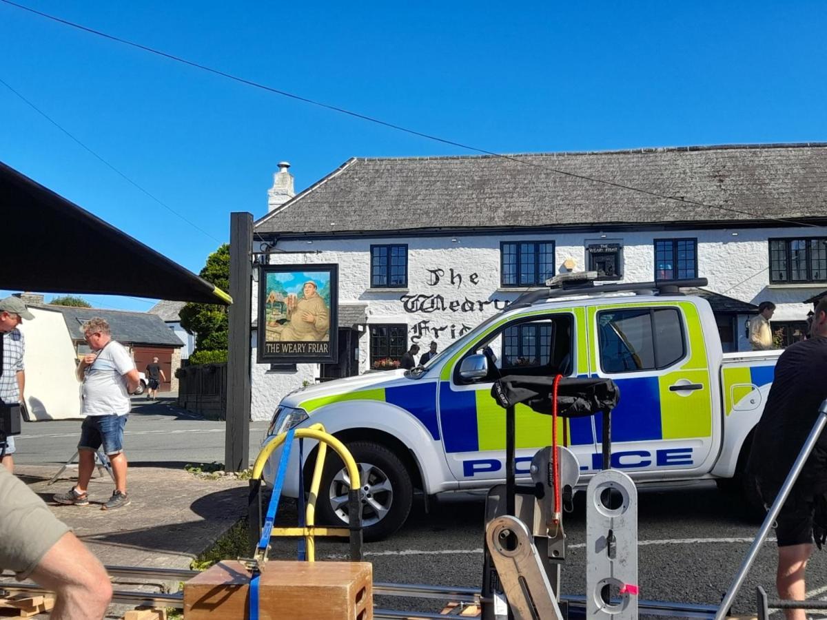 The Weary Friar Inn Pillaton Bagian luar foto